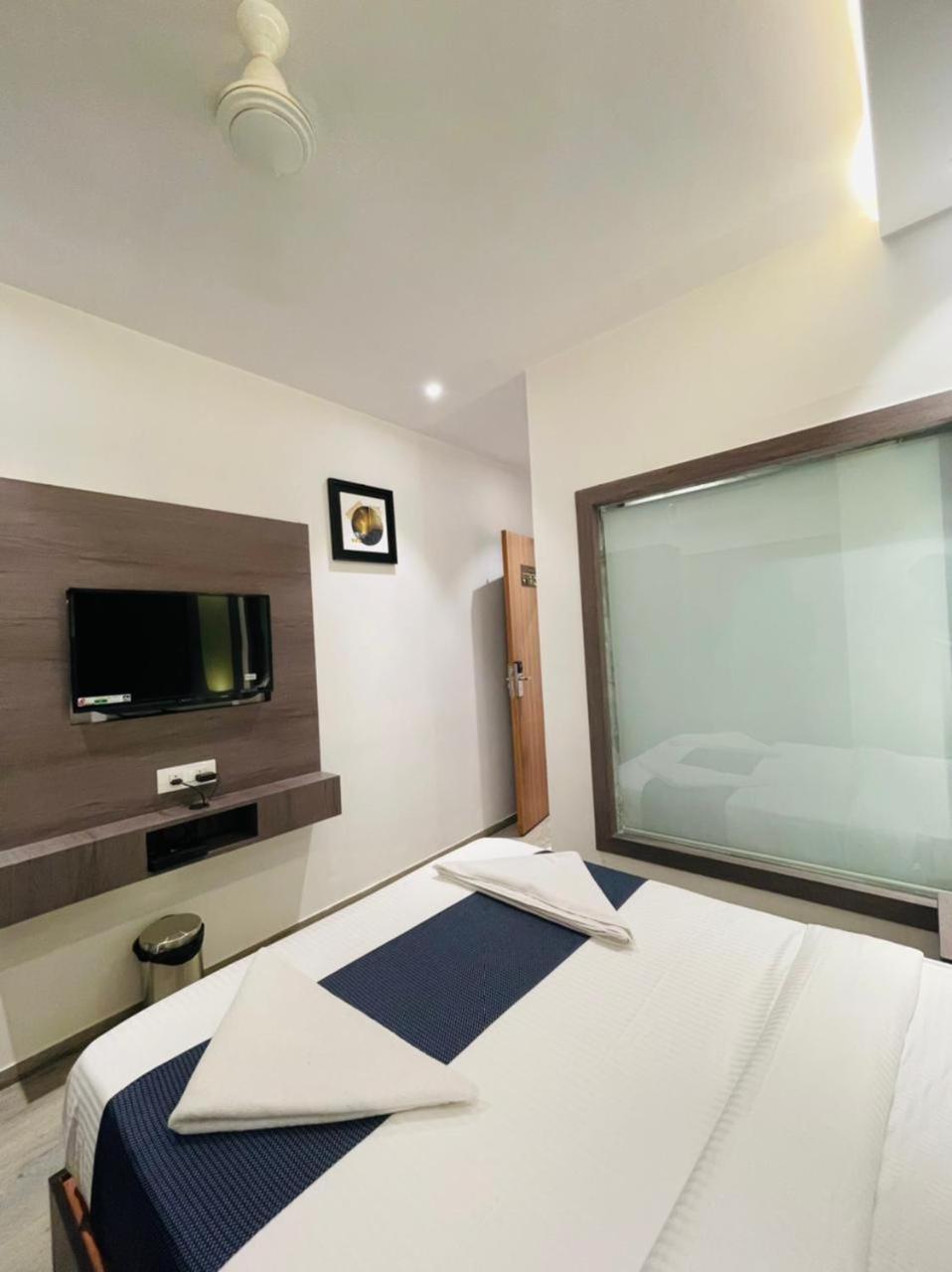 Horizon Inn Near Exhibition Center Mumbai Dış mekan fotoğraf